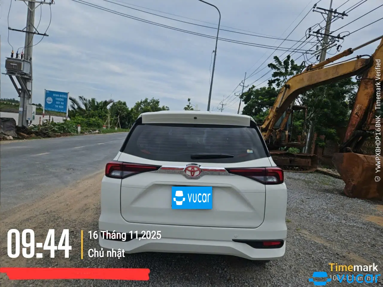 Driver - Ngoại thất 3