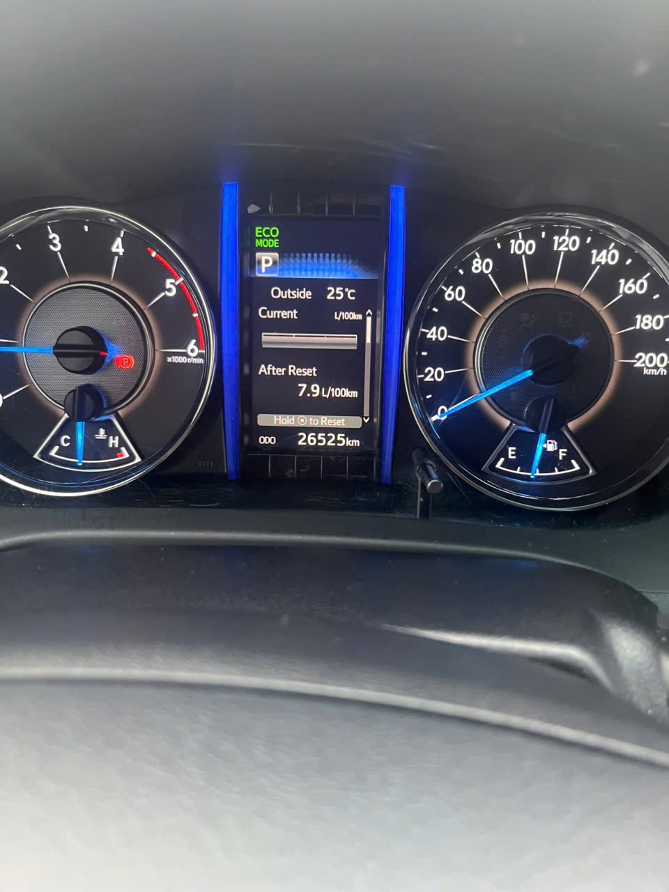 Toyota Fortuner 2020 - Nội thất 1