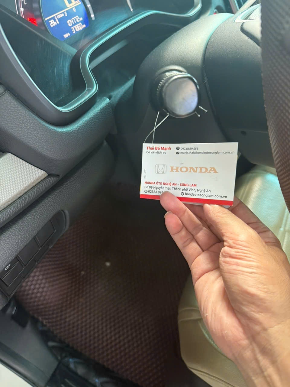 Honda CRV E 2019 màu trắng - Nội thất 4