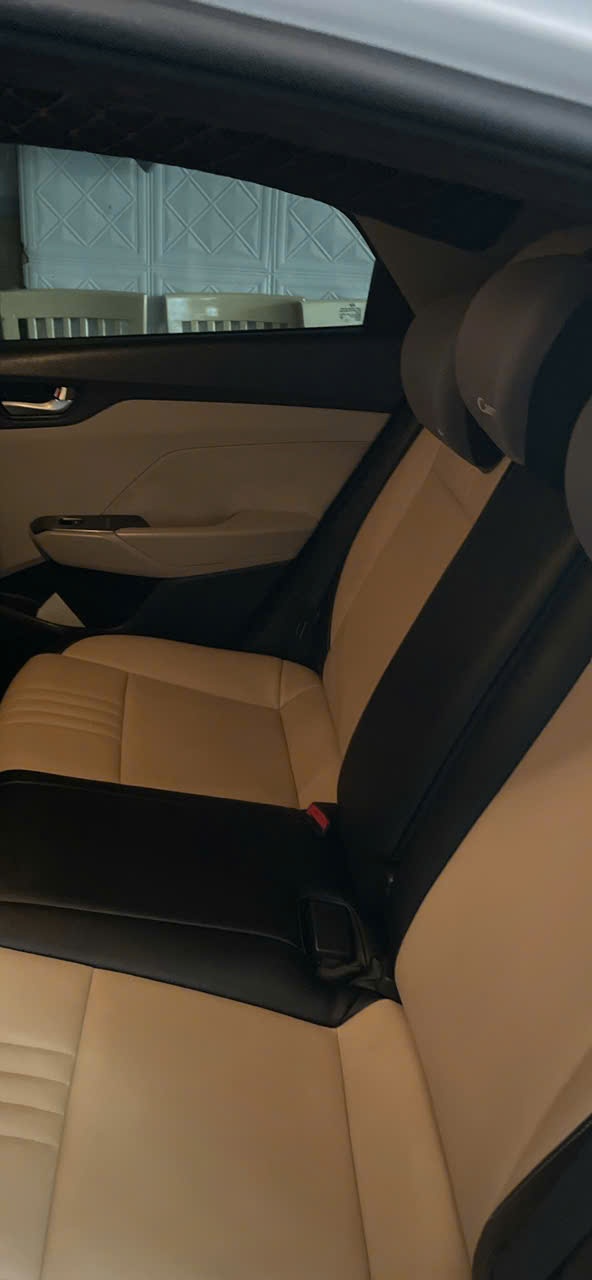 Hyundai Accent 2019 - Nội thất 4