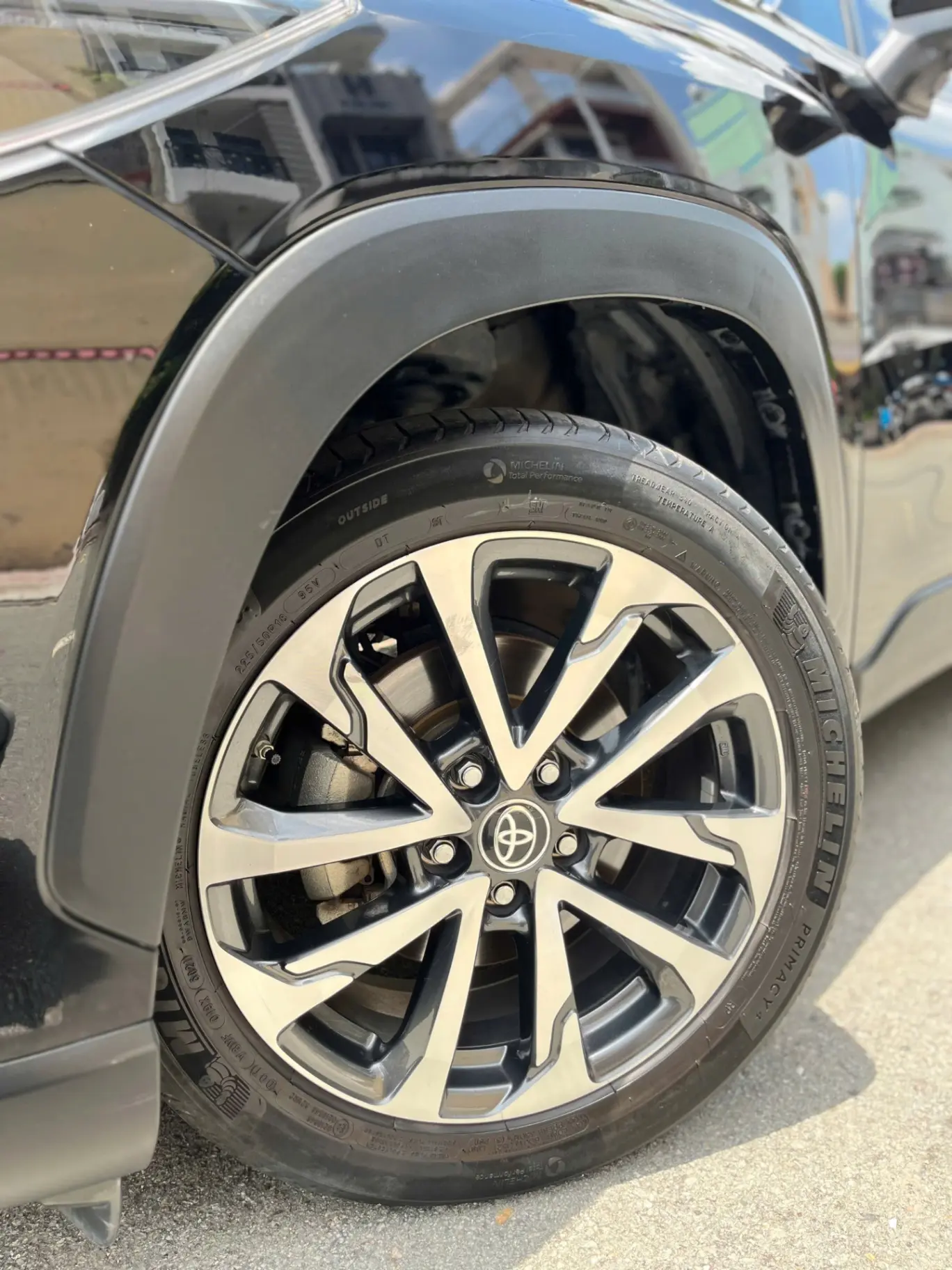 Toyota Corolla Cross 1.8V 2022 - Ngoại thất 11