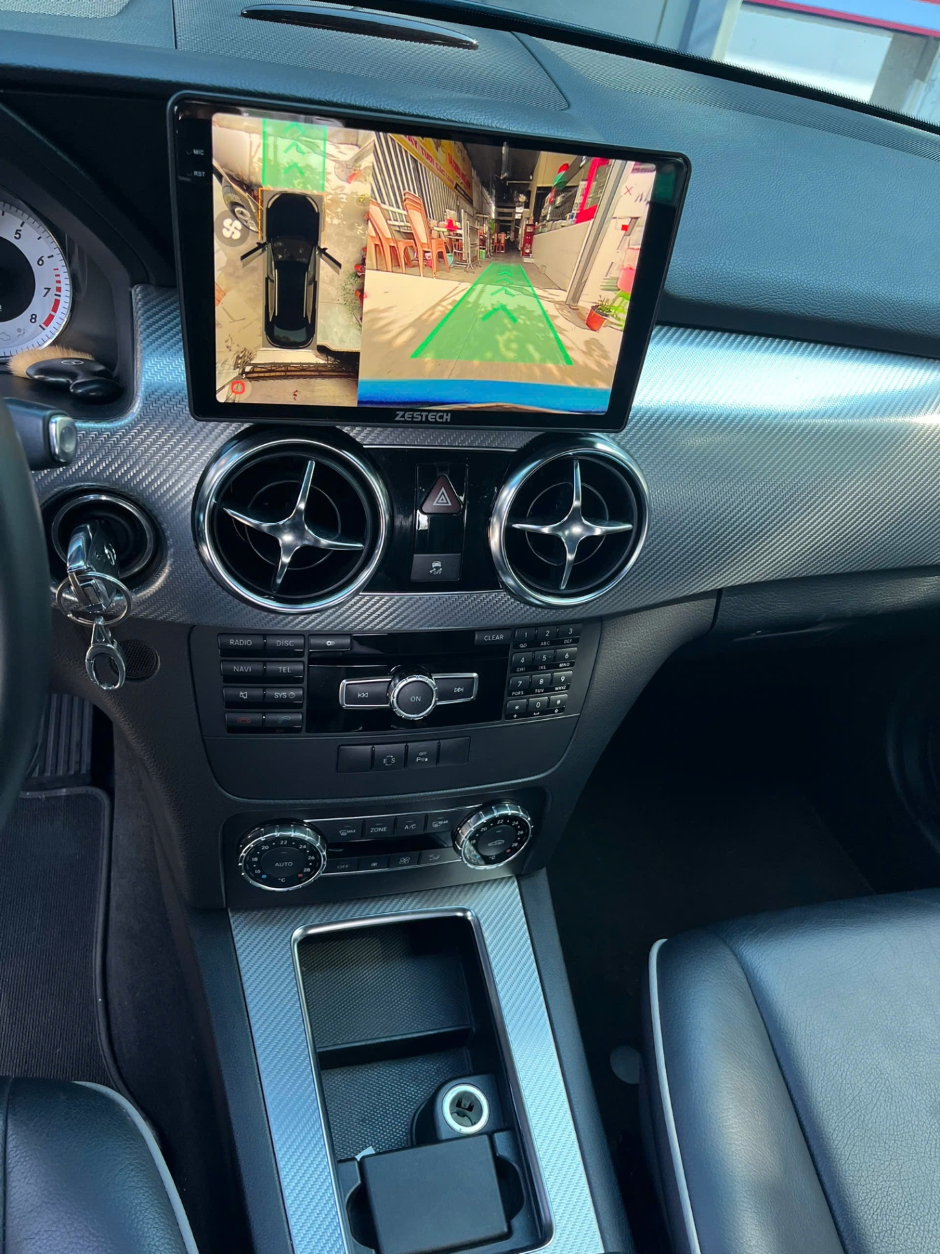 Mercedes GLK 300 4matic 2012 - Nội thất 1