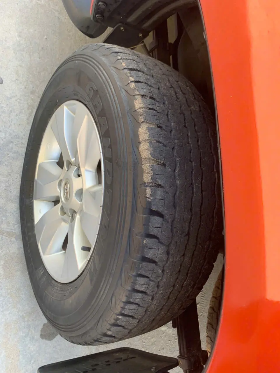 Toyota Hilux 2.5E 4x2 MT 2016 - Ngoại thất 7