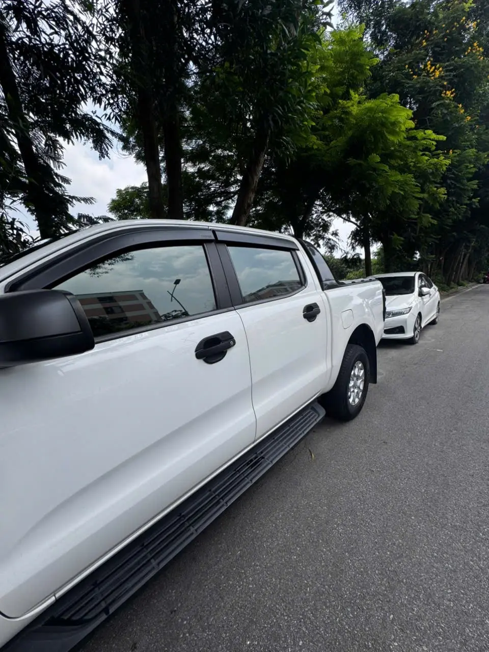 Ford Ranger 2021 màu trắng bọc nội thất giả da - Ngoại thất 15