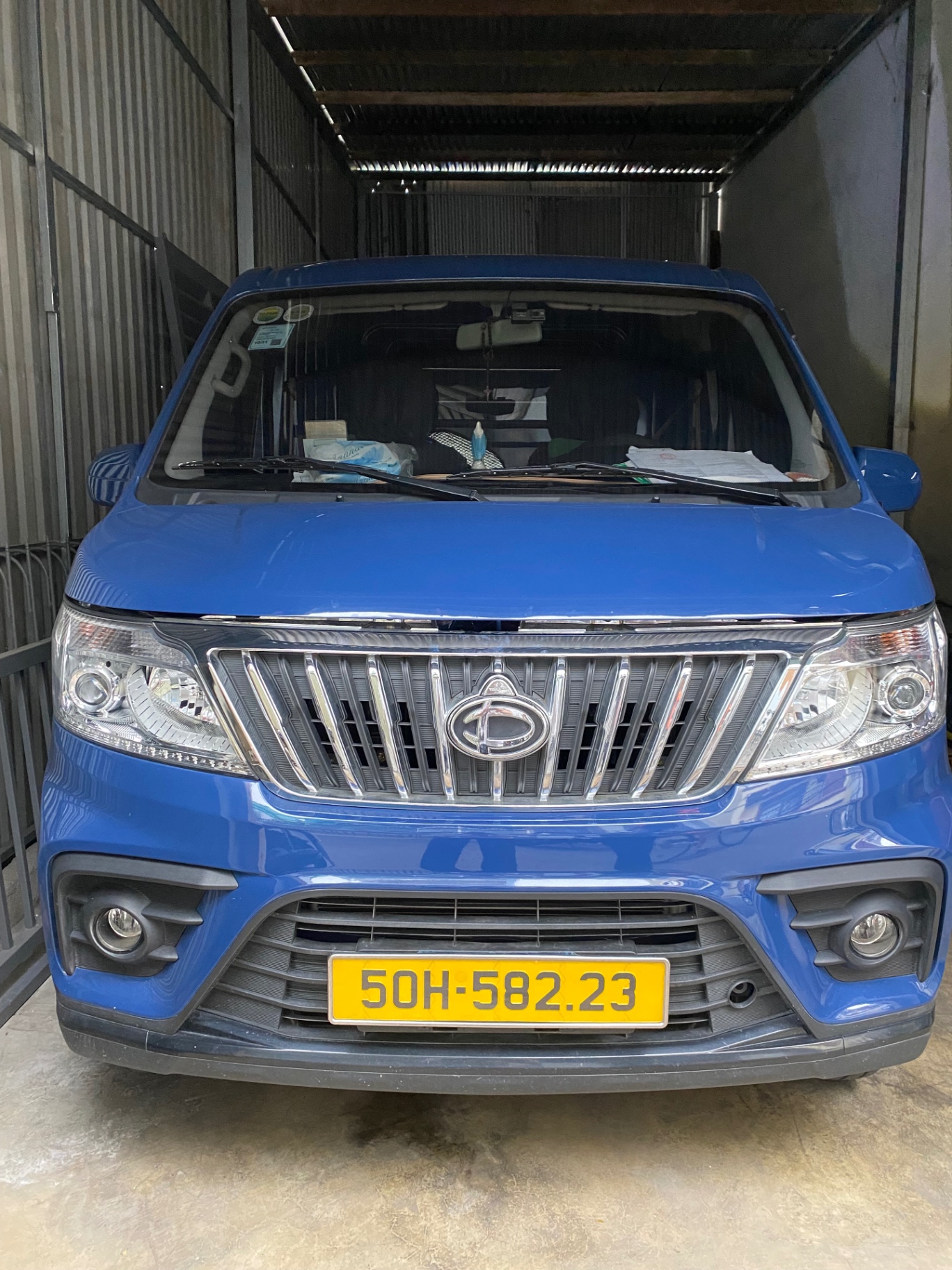 Teraco Tera V82S - Ngoại thất 1