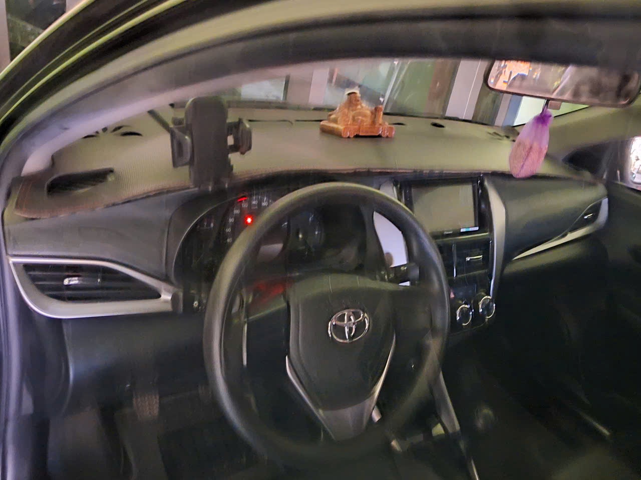Toyota Vios 1.5E MT 2020 - Nội thất 3