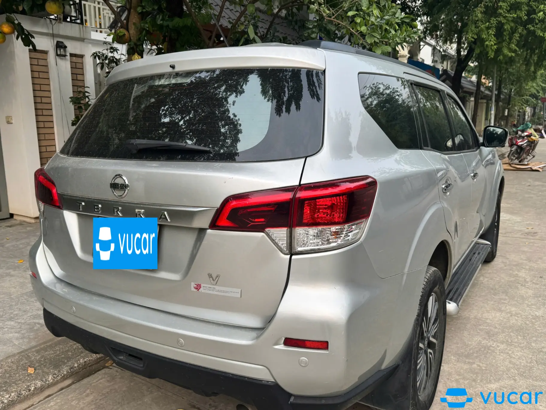 Nisan tera V 2020 - Ngoại thất 3