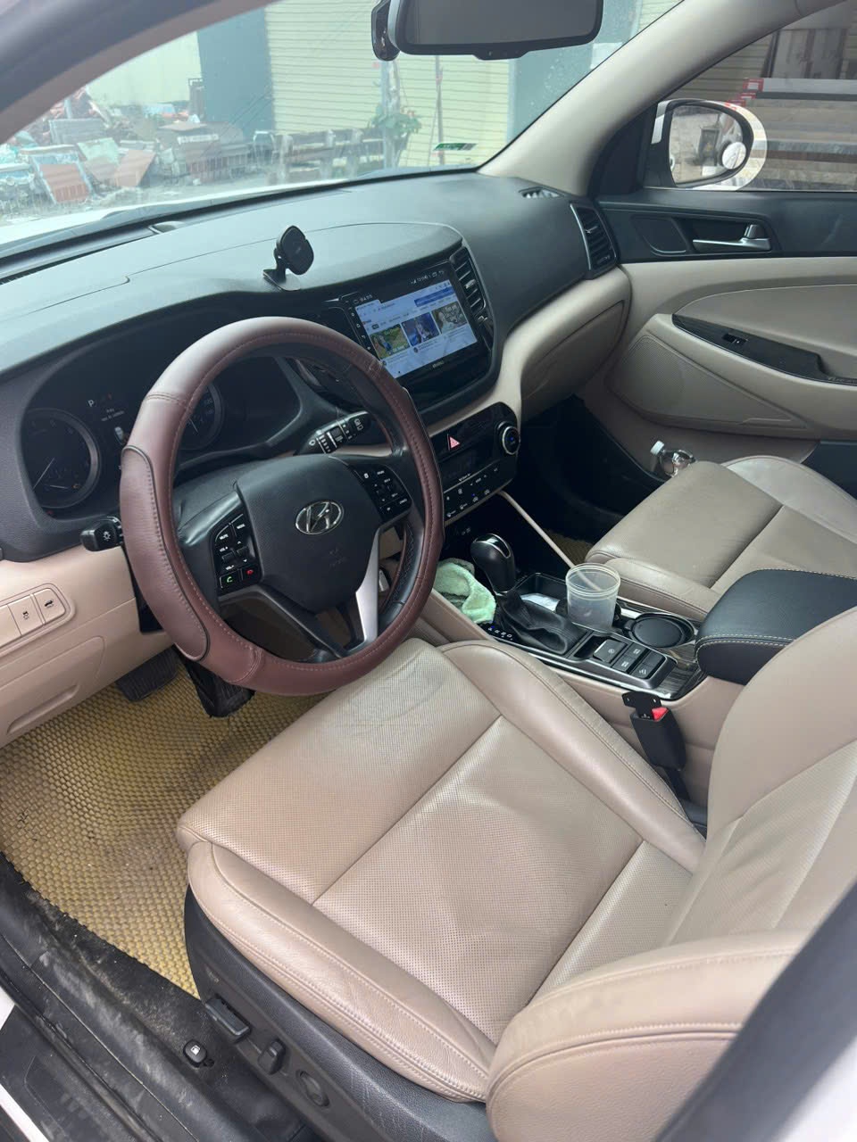 Hyundai Tucson 2016 - Nội thất 4