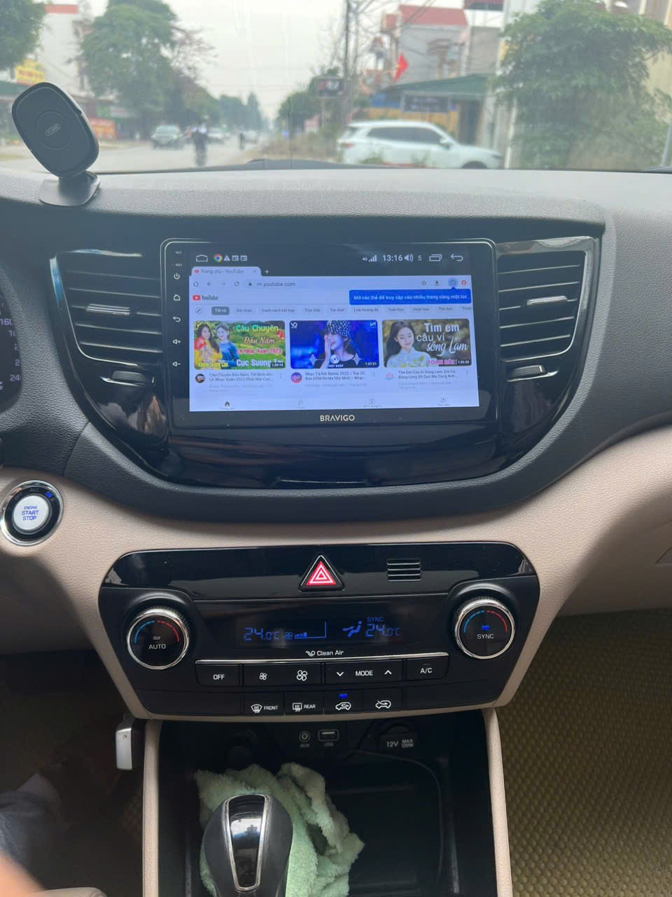 Hyundai Tucson 2016 - Nội thất 7