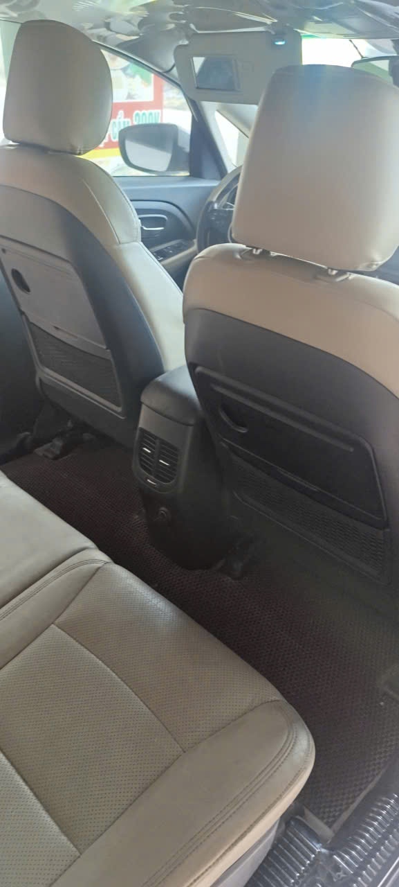 Kia Rondo 2019  - Nội thất 4