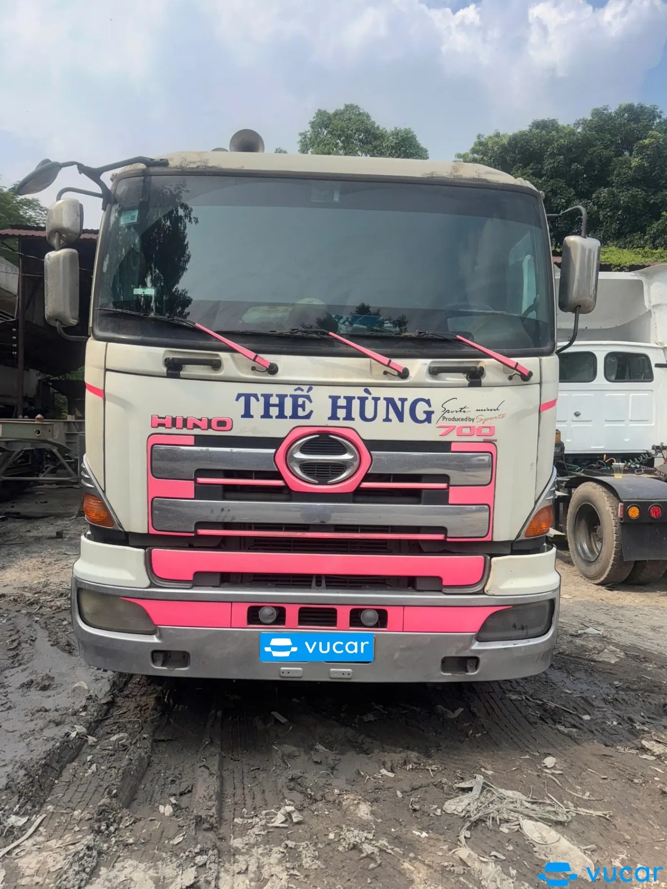 Hino 700 2009 - Ngoại thất 2