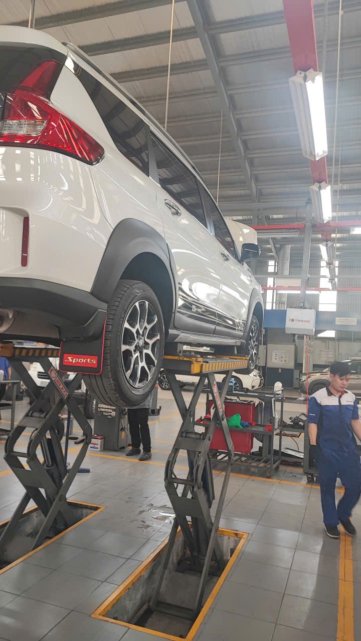 Suzuki Xl -7 AT 2022 - Khoang động cơ 5