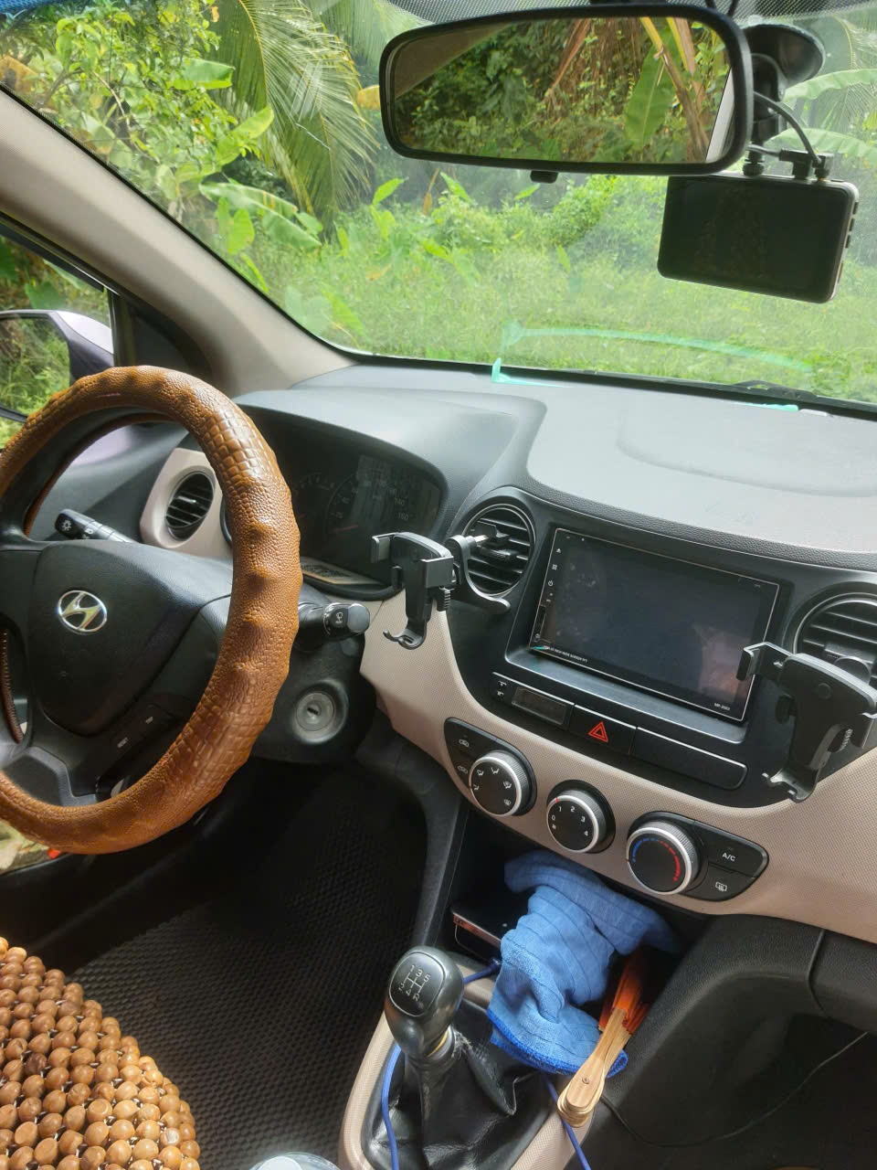 hyundai i10 sedan 2019  - Nội thất 1