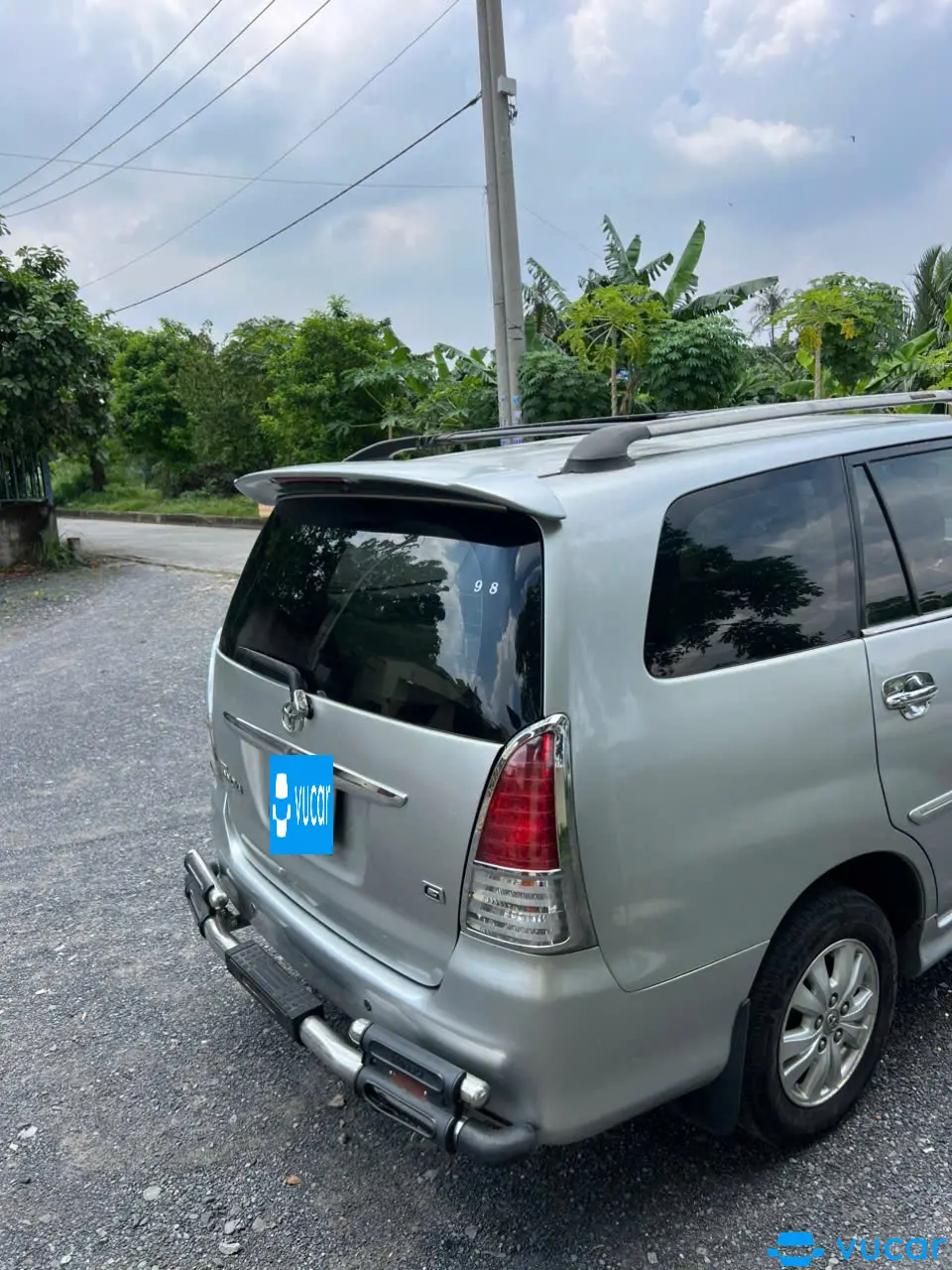 Toyota innova 7 chỗ 2010 - Ngoại thất 6