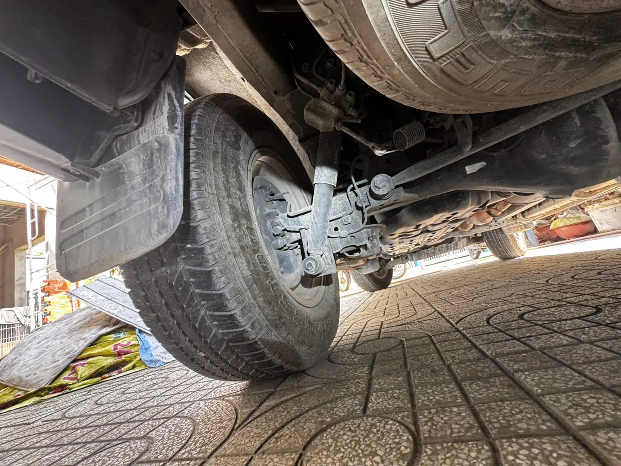 Toyota Fortuner 2.7 1 cầu 2015 - Ngoại thất 11