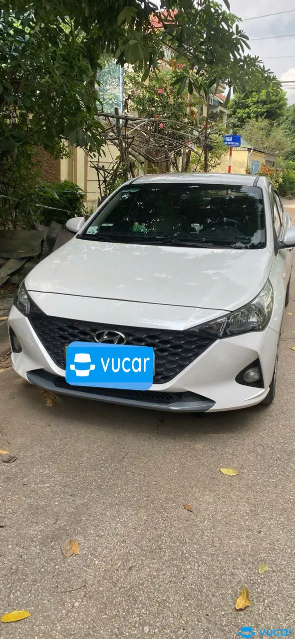Hyundai Accent MT base 2021