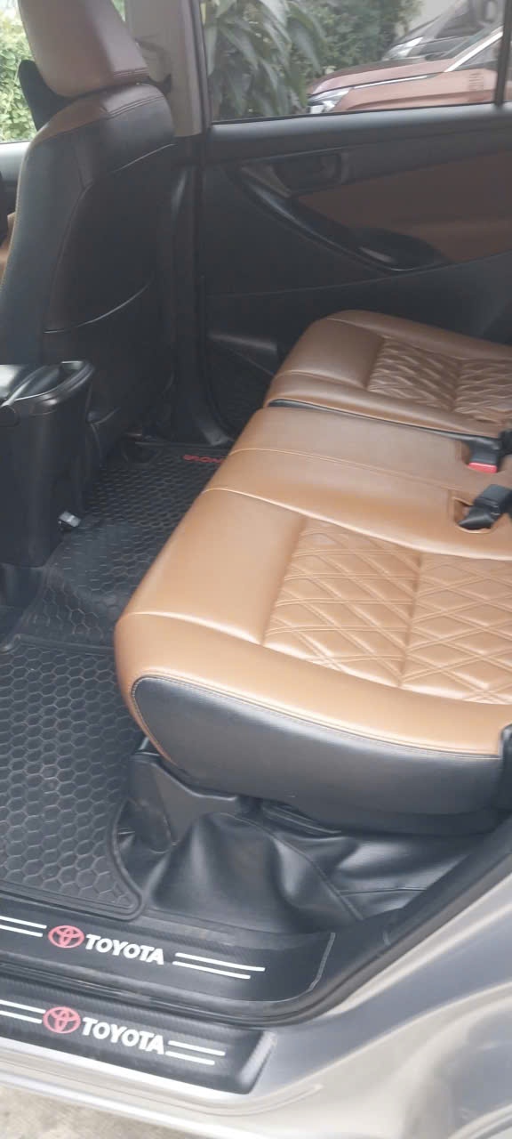 Toyota Innova 2.0E 2019 - Nội thất 3