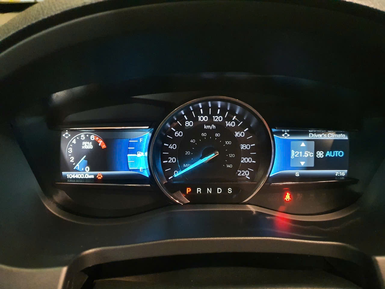 Ford Explorer 2019 - Nội thất 1