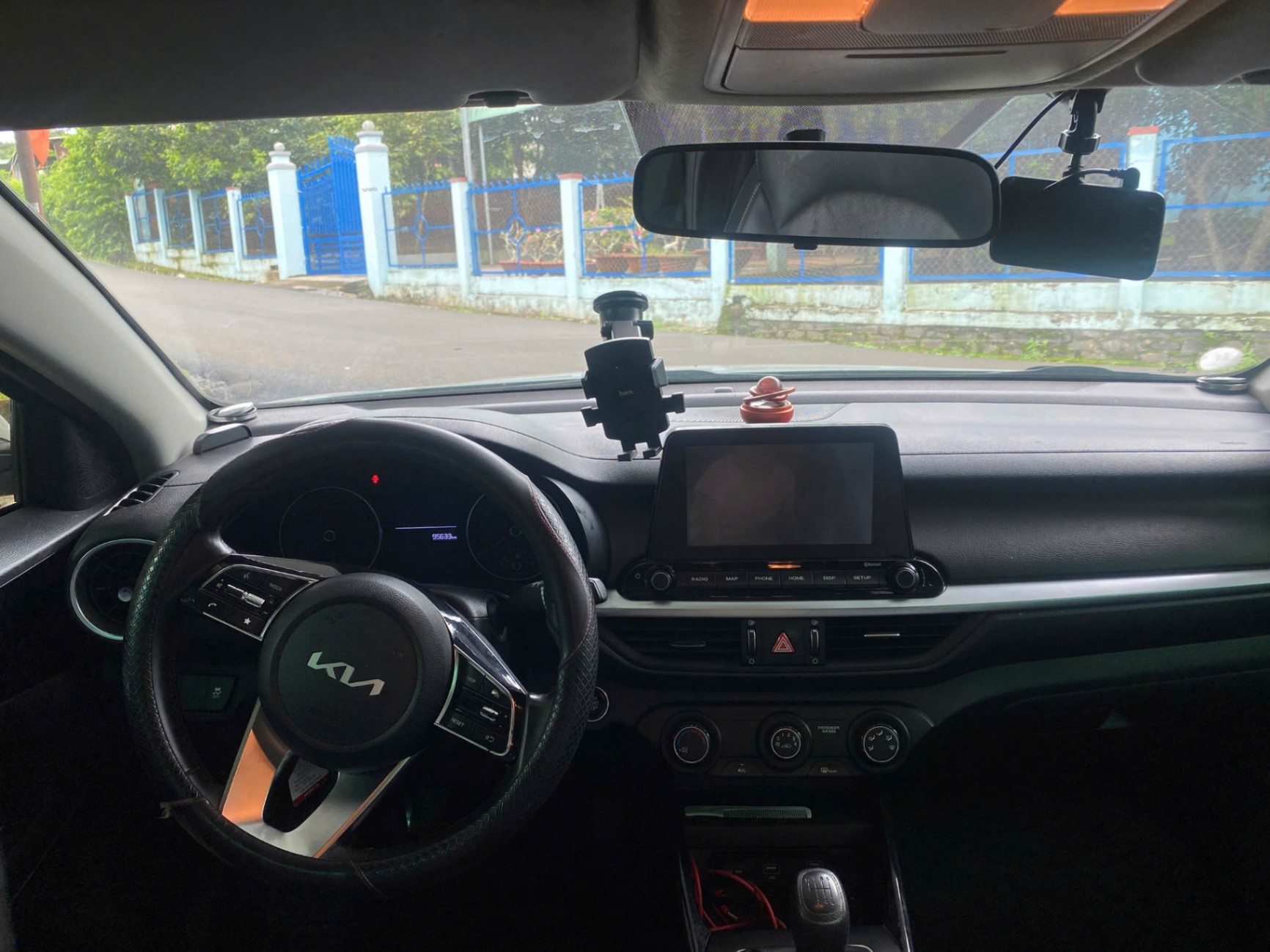 kia k3 mt 2022  - Nội thất 4