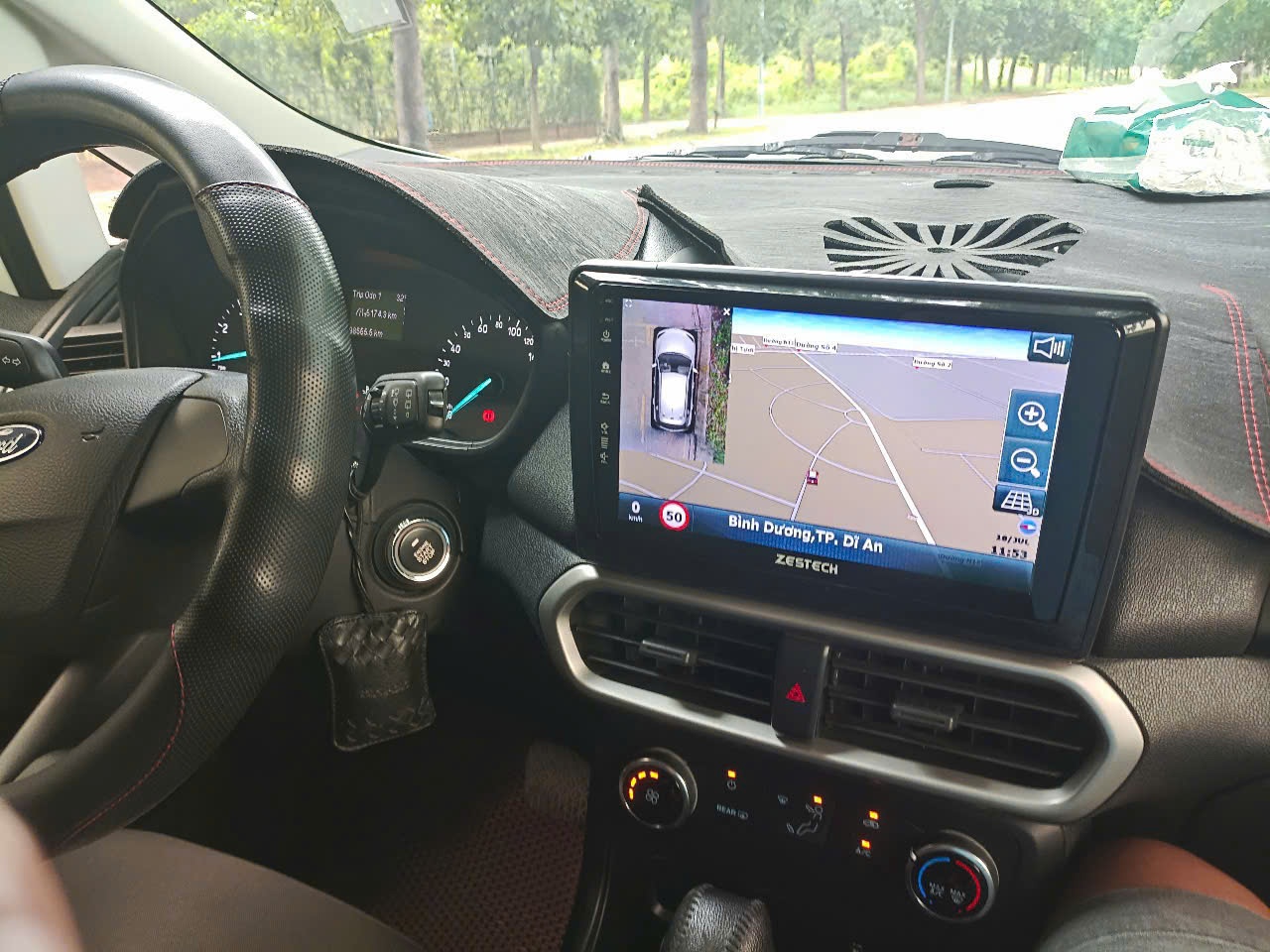 Ford EcoSport - Nội thất 2