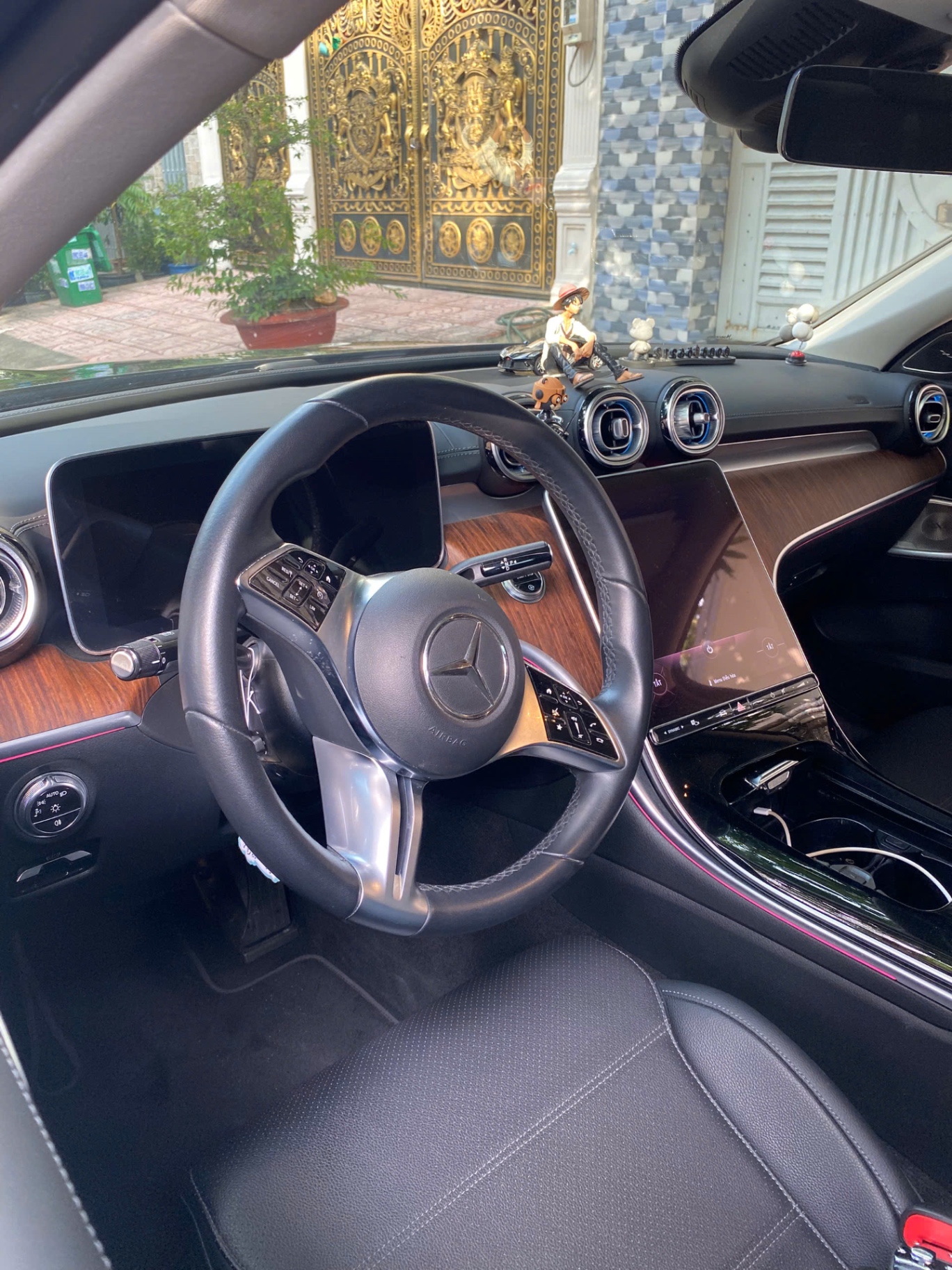 Mercedes benz C200 2022 - Nội thất 3