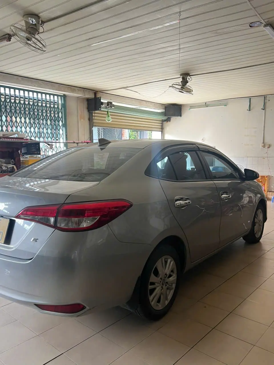 Toyota Vios E số sàn 2019  - Ngoại thất 7