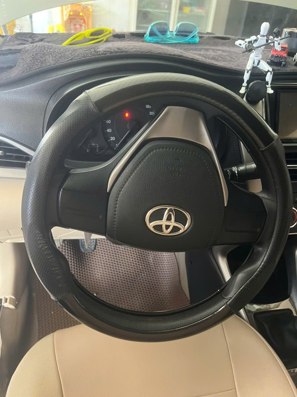 Toyota Vios E số sàn 2019  - Nội thất 1