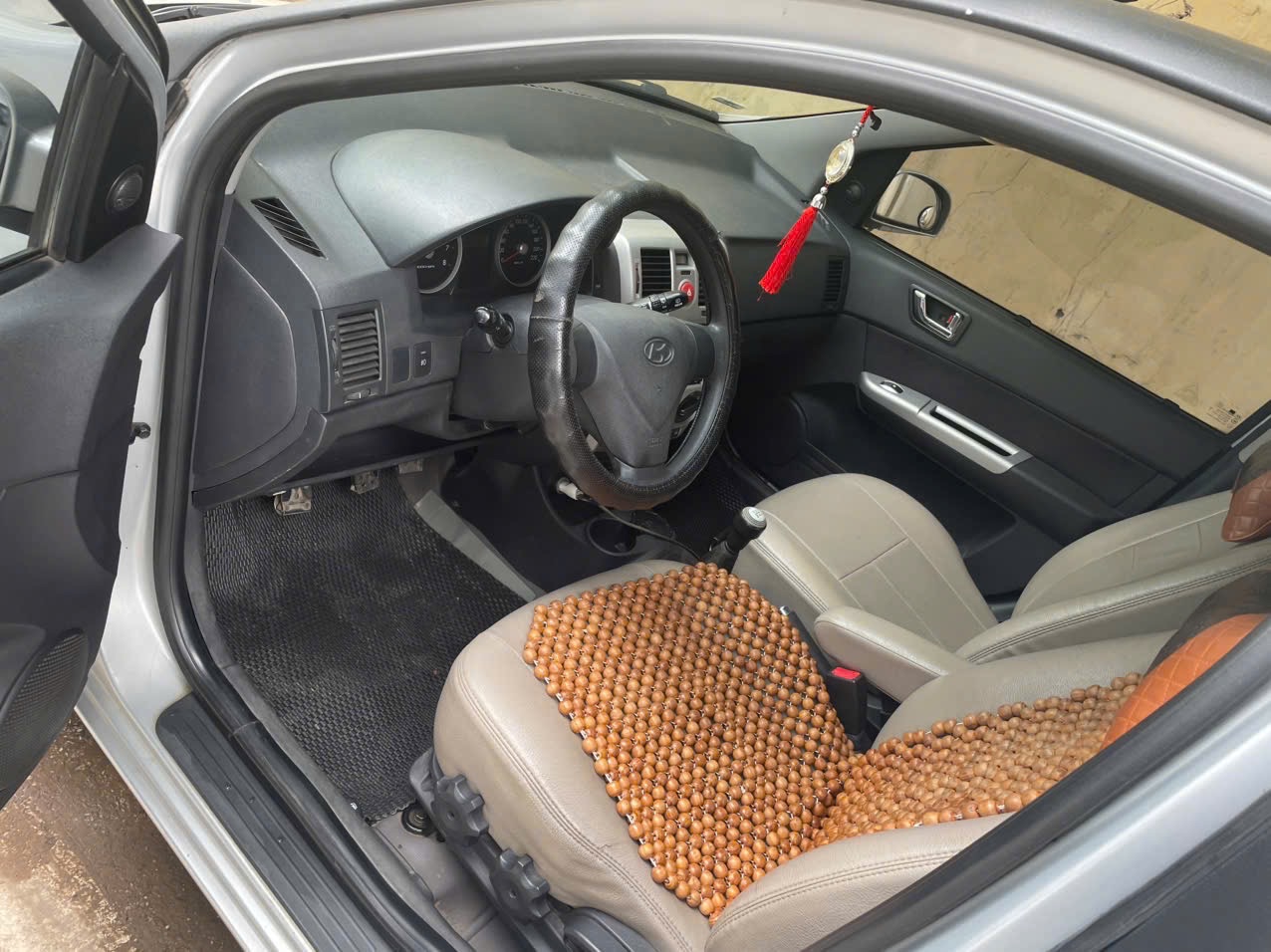 Hyundai Getz 1.4MT màu Bạc - Nội thất 1