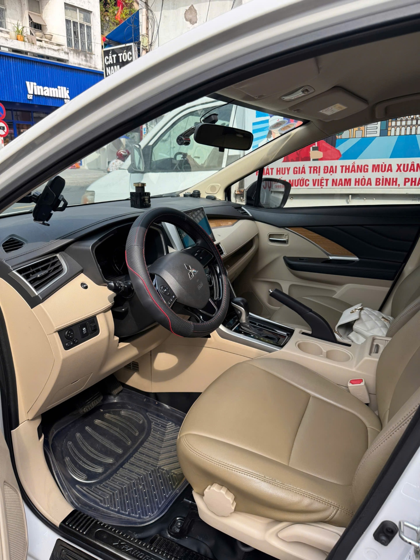Mitsubishi Xpander 2018 - Nội thất 1