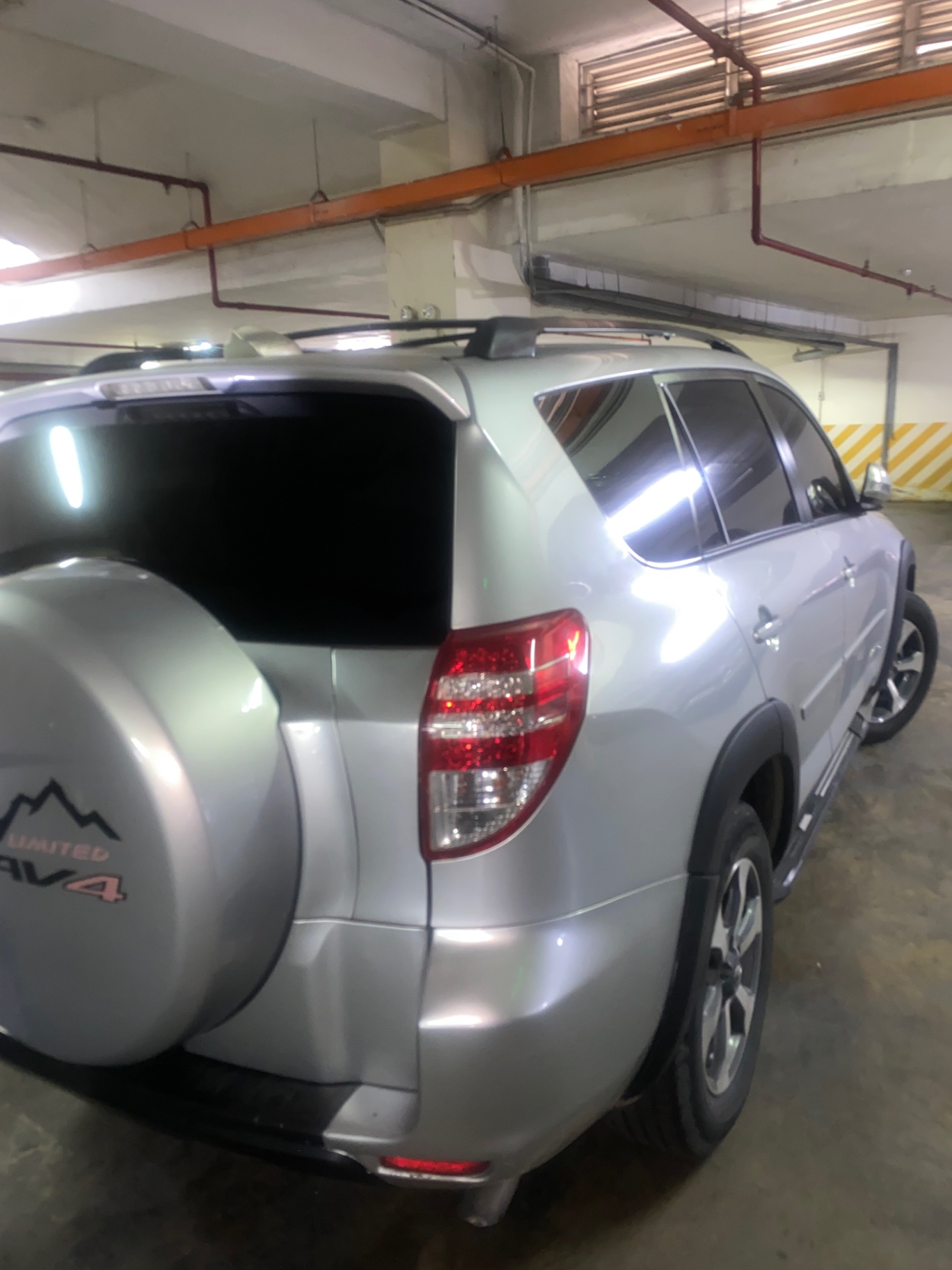 Toyota RAV4 Limited Dual 2.5 7 chỗ 2008 - Ngoại thất 14