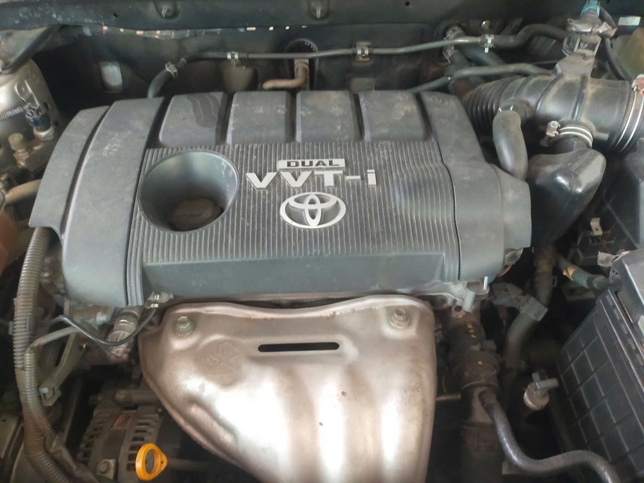 Toyota RAV4 Limited Dual 2.5 7 chỗ 2008 - Khoang động cơ 1
