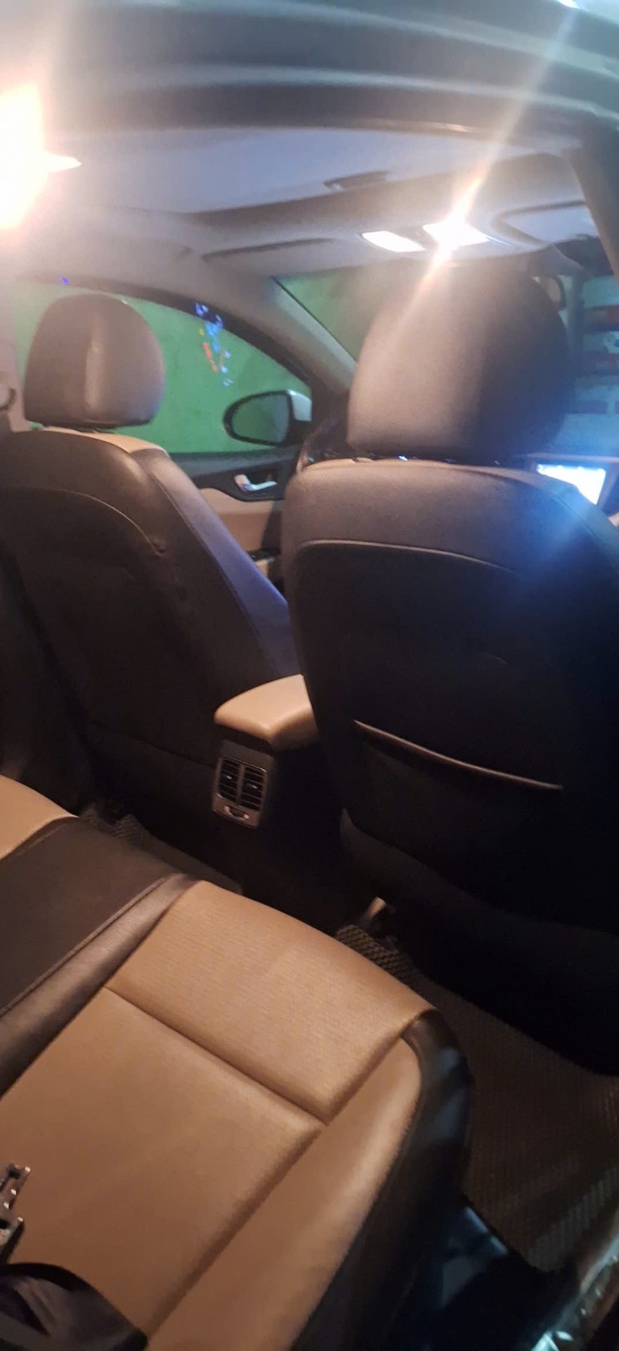 Hyundai Accent ATH bản đặc biệt 2019  - Nội thất 3