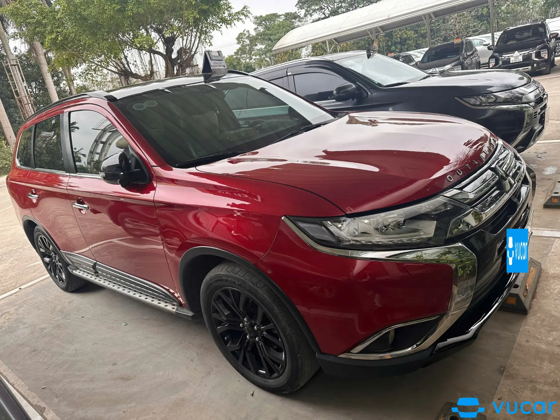 Mitsubishi Outlander 2.0 Premium Special Edition 2019 - Ngoại thất 3