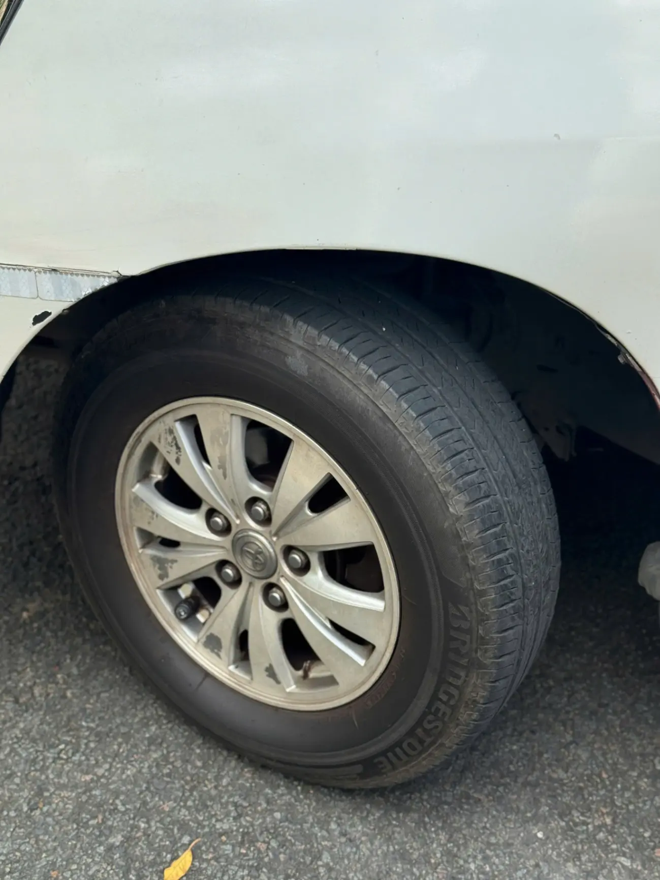 Toyota Innova 2.0J 2015  - Ngoại thất 5