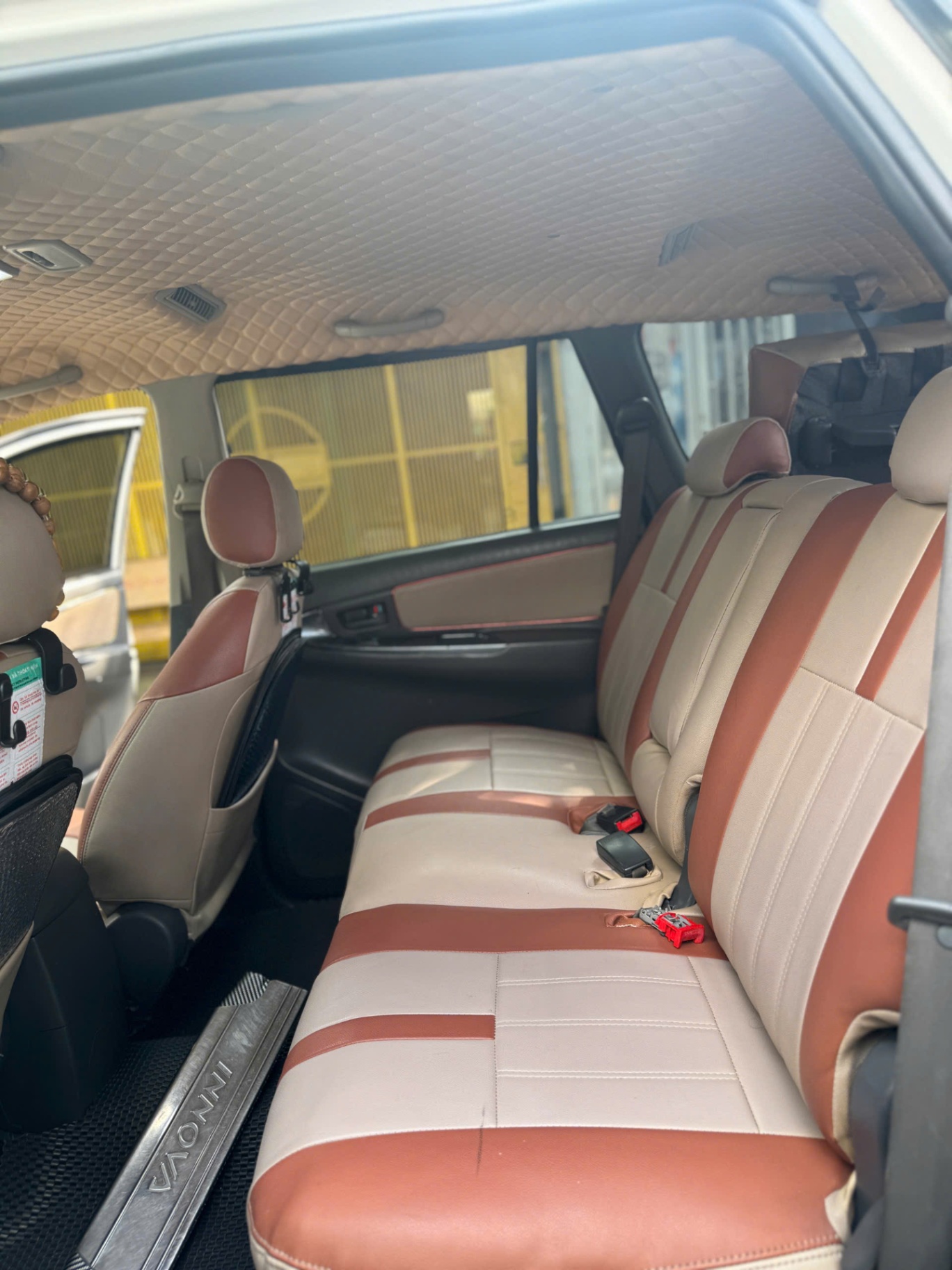 Toyota Innova 2.0J 2015  - Nội thất 3