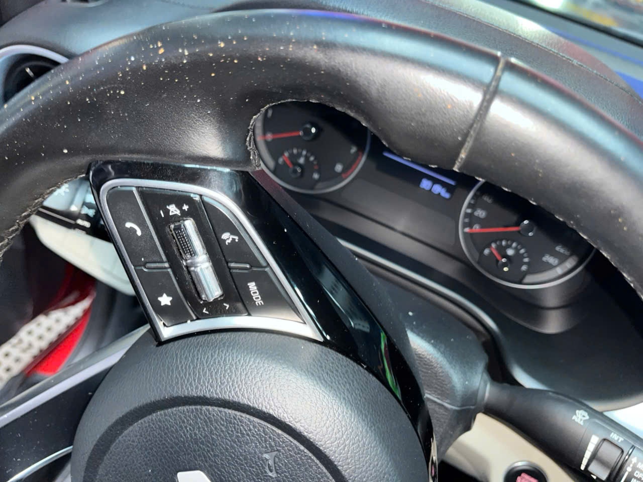 Kia K3 Luxury 2022  - Nội thất 7