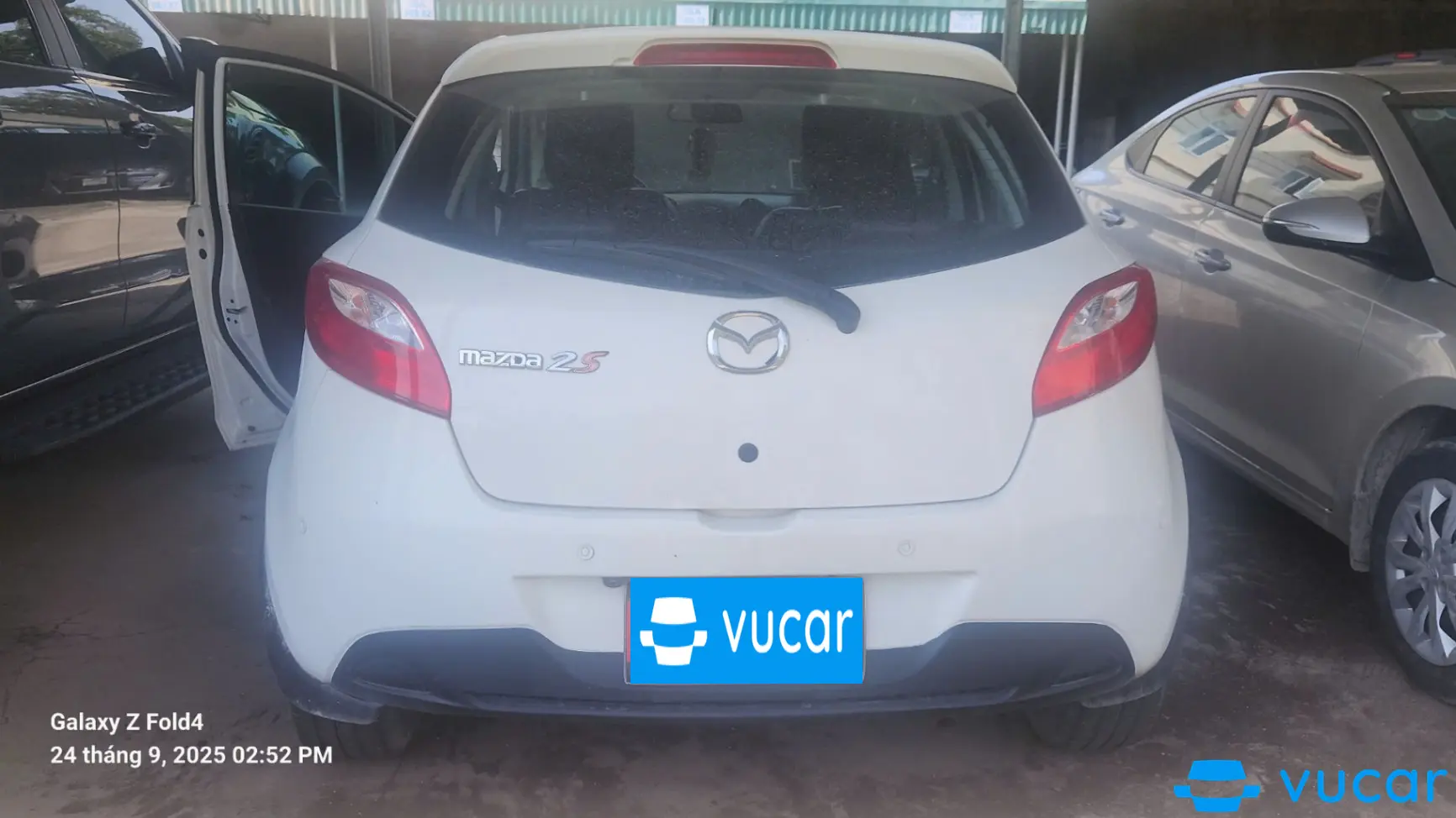 Mazda 2S 2014 Trắng - Ngoại thất 4