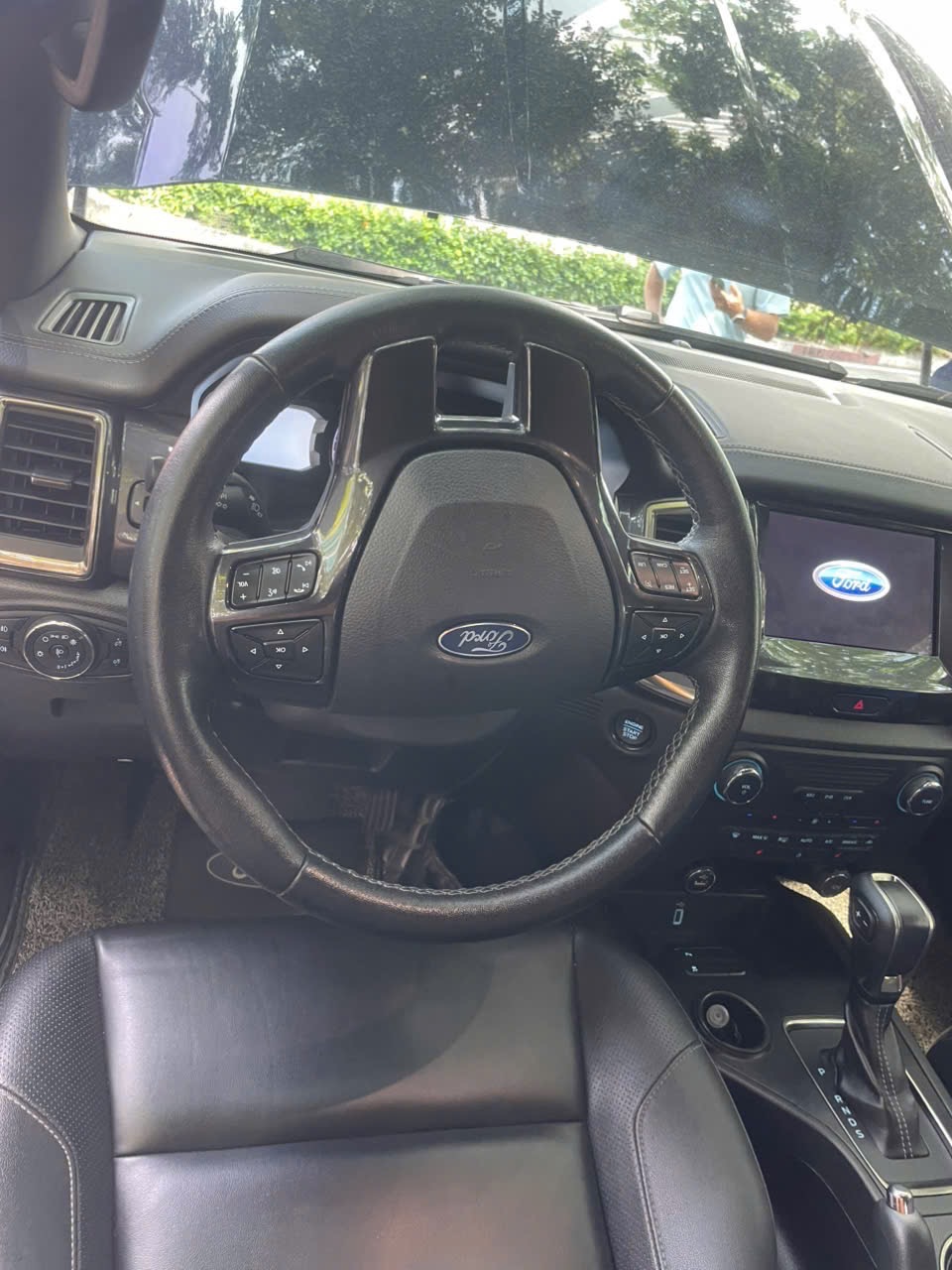 Ford Everest Titanium 1 cầu 2021 - Nội thất 3