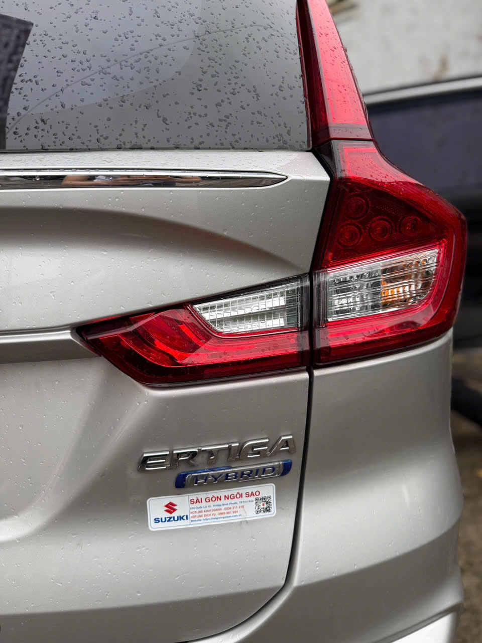 Suzuki Ertiga Hybrid 2022  - Ngoại thất 9