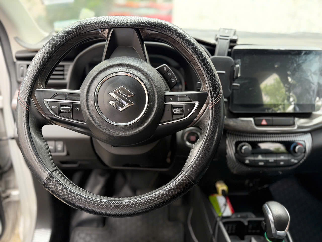 Suzuki Ertiga Hybrid 2022  - Nội thất 16