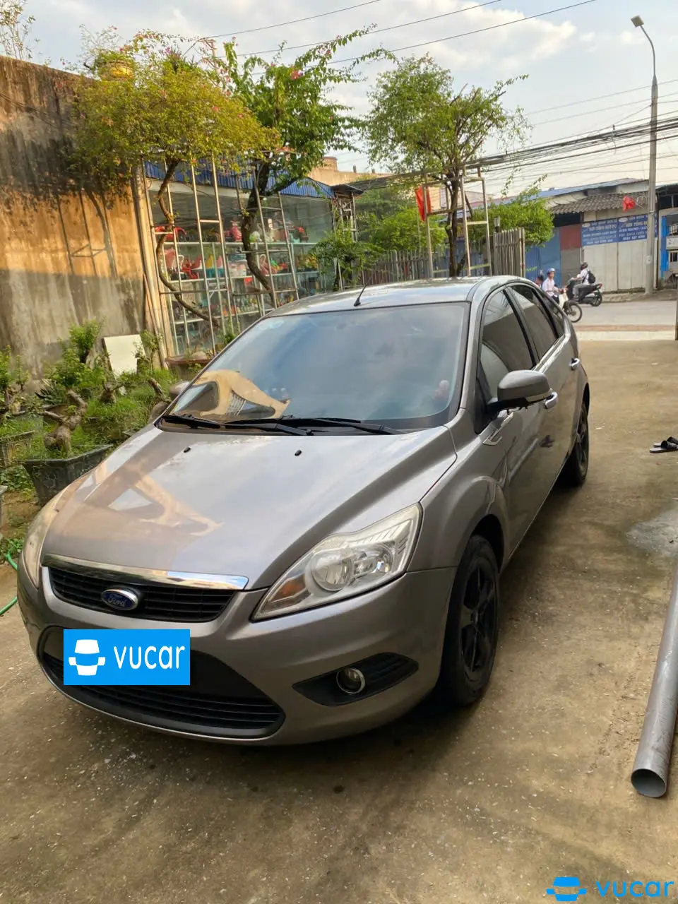 Ford Focus 1.8 Hatchback 2011 - Ngoại thất 5