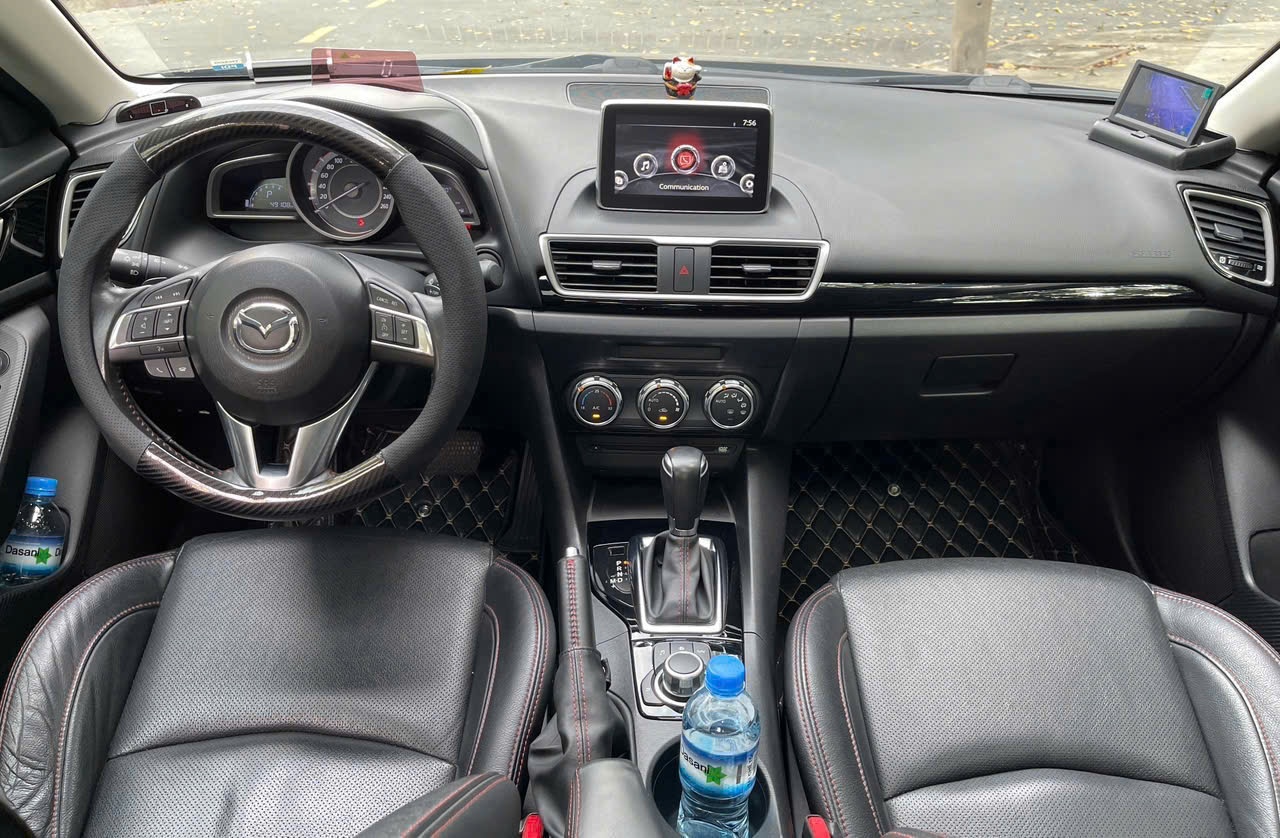 mazda 3 1.5 AT 2017  - Nội thất 4