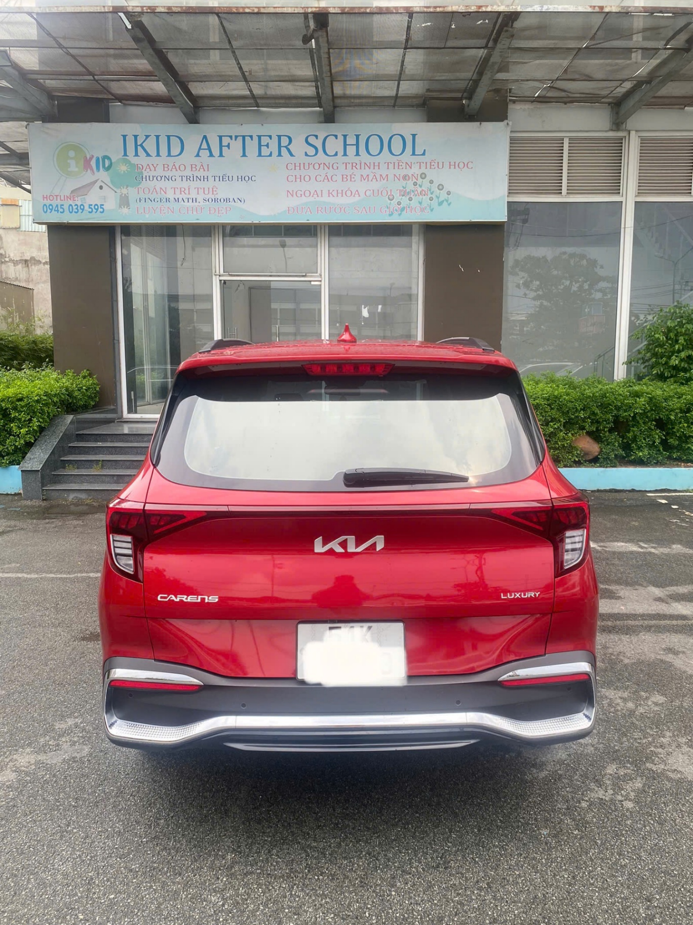 Kia Carens Luxury 2023 - Ngoại thất 2