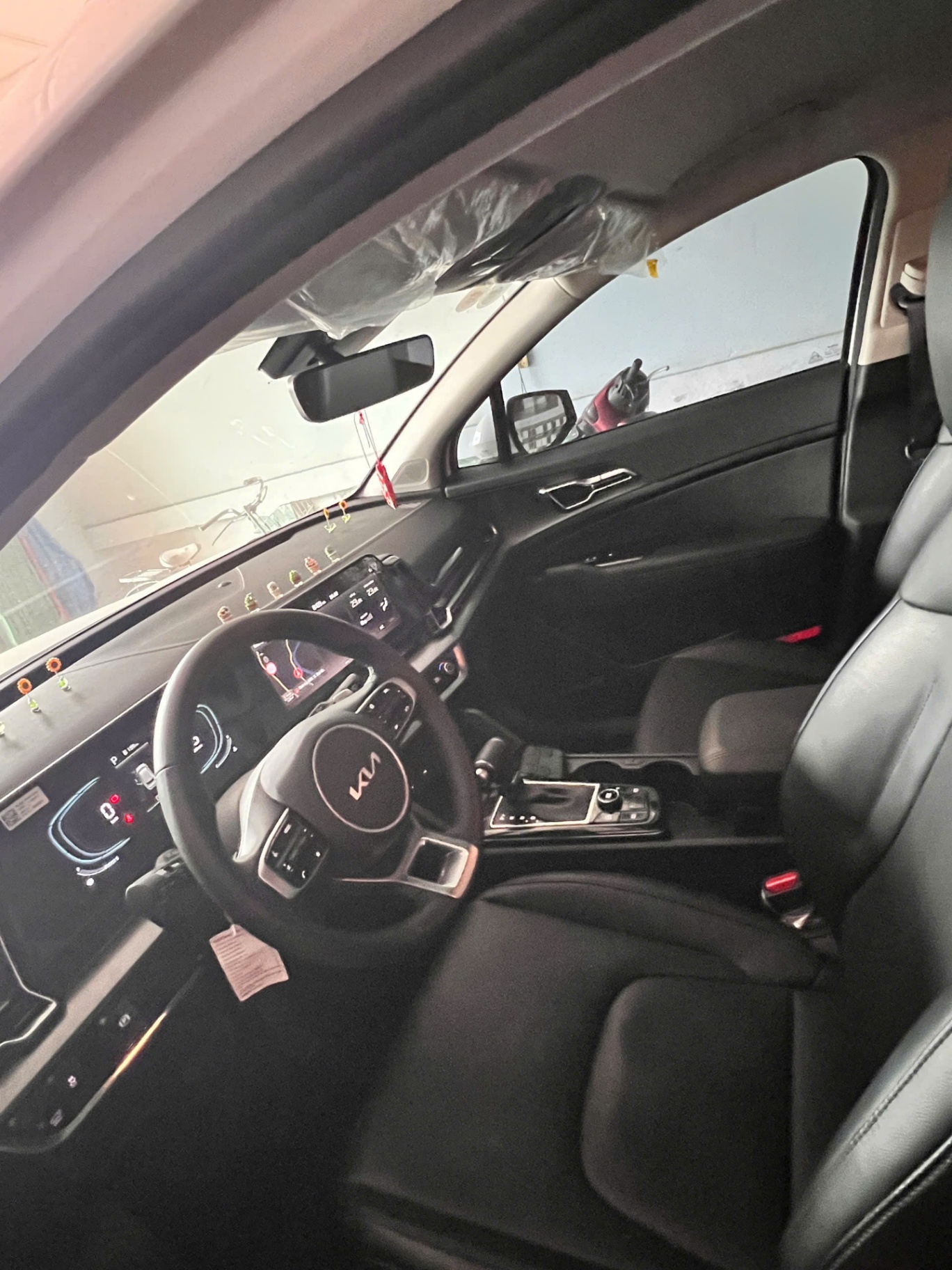Kia spottage 2.0 premium 2024 - Nội thất 2