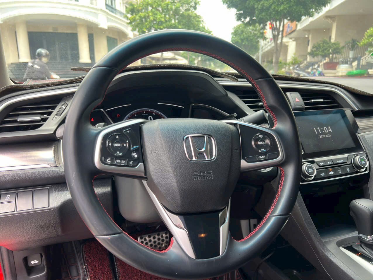 Honda Civic RS 1.5 AT 2019 - Nội thất 4