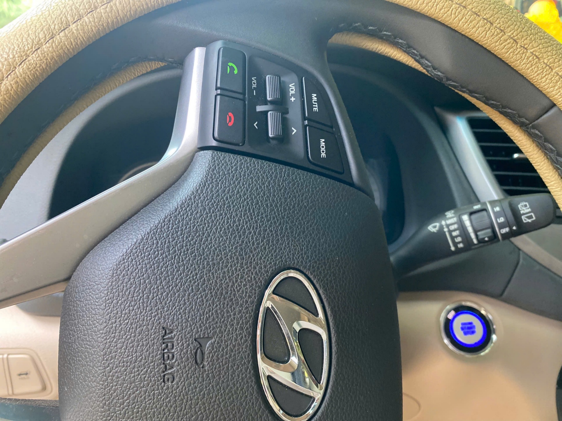 Hyundai Tucson Đặc biệt 2.0 máy xăng 2019 - Nội thất 11