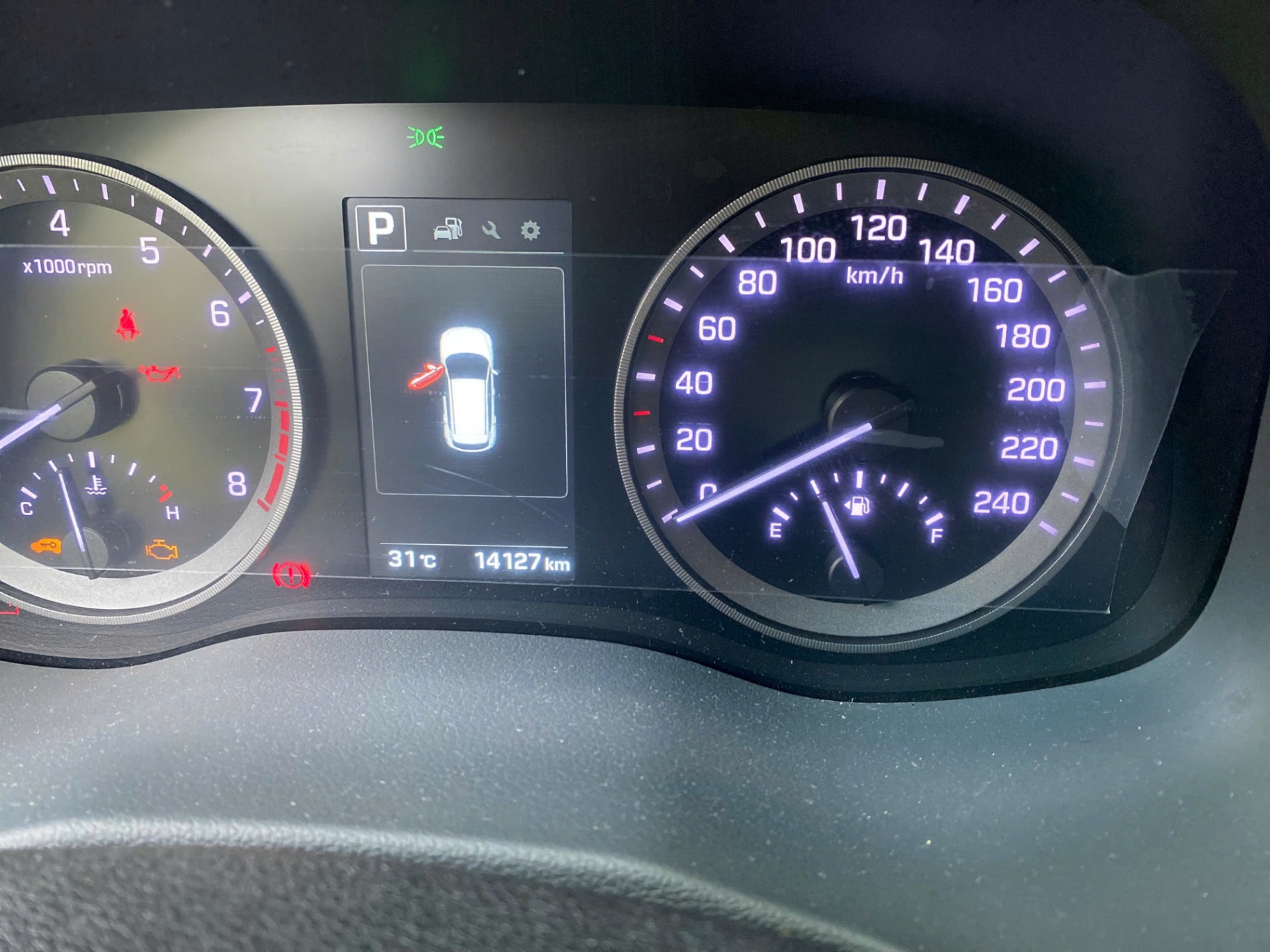 Hyundai Tucson Đặc biệt 2.0 máy xăng 2019 - Nội thất 6
