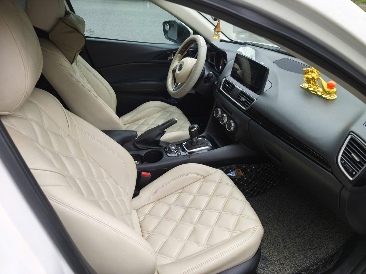 mazda 3 1.5 AT 2016  - Nội thất 2