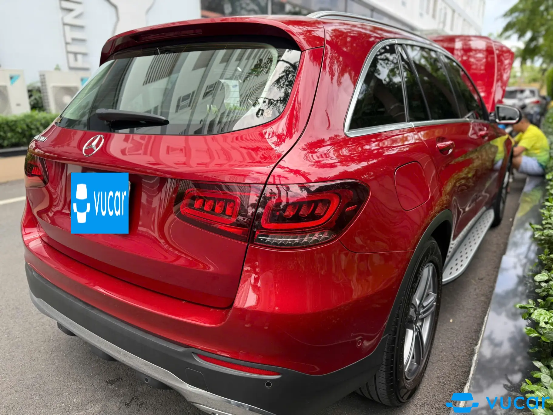 Mercedes GLC200 2021 - Ngoại thất 5