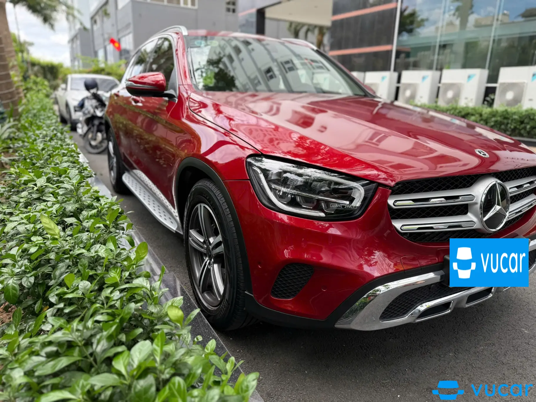 Mercedes GLC200 2021 - Ngoại thất 6
